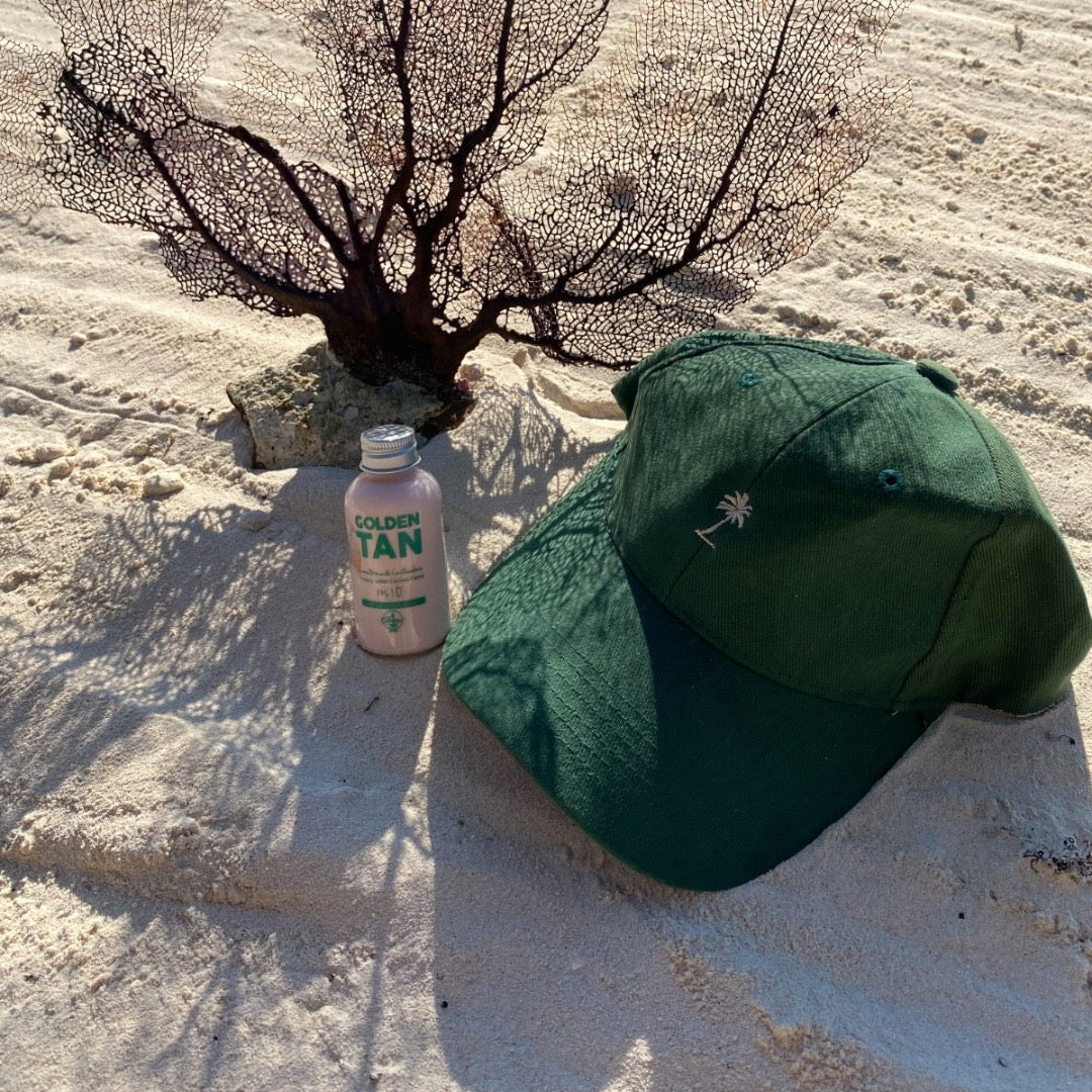 GORRA VERDE DE PALMERA
